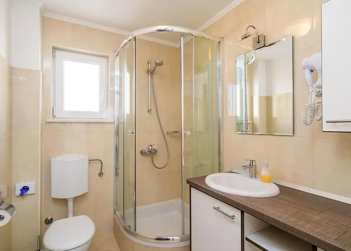 Samba- Premium One-bedroom With Balcony And Sea View Appartement Mlini