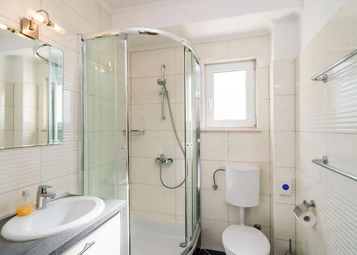 Samba- Premium One-bedroom With Balcony And Sea View *