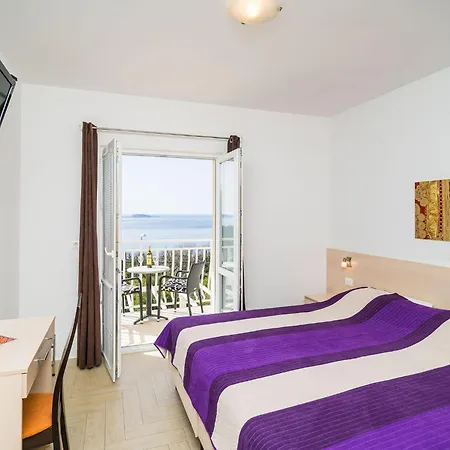Samba- Premium One-bedroom With Balcony And Sea View Mlini
