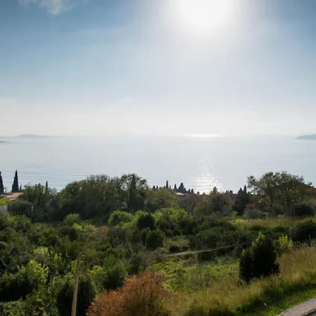 Apartment Samba- Premium One-bedroom With Balcony And Sea View