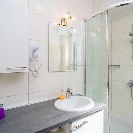 Samba- Premium One-bedroom With Balcony And Sea View Apartment *